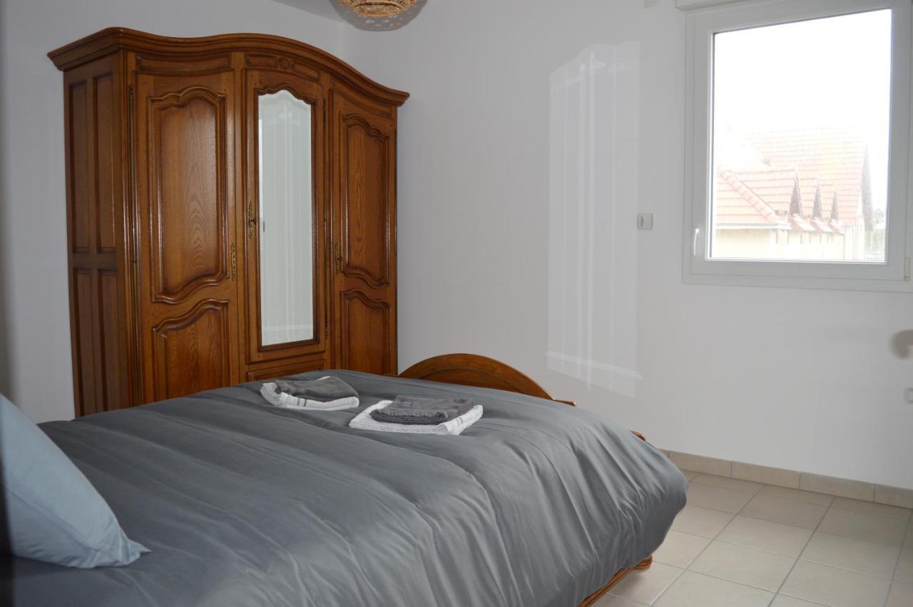 Appartement Spacieux Avec Balcon - A 50M De La Plage Courseulles-sur-Mer Exterior foto