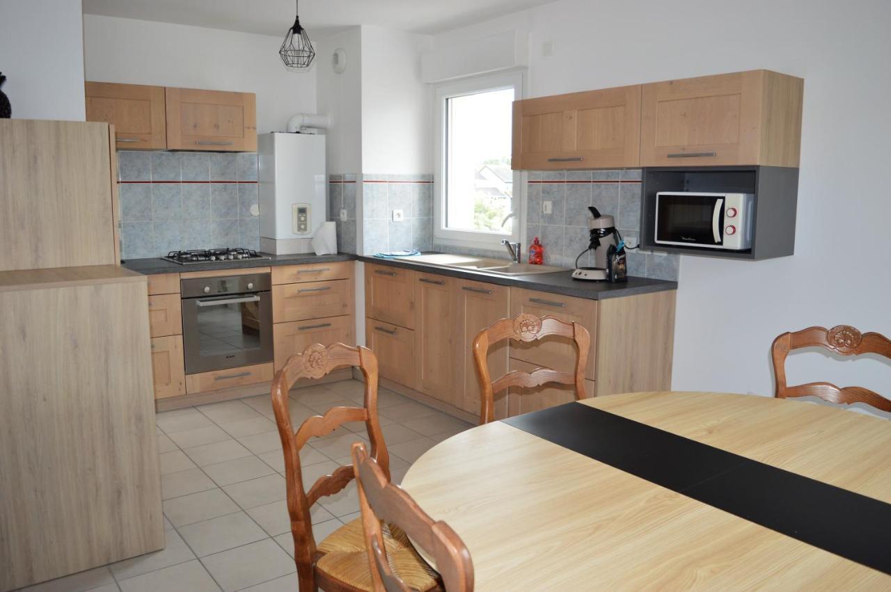 Appartement Spacieux Avec Balcon - A 50M De La Plage Courseulles-sur-Mer Exterior foto