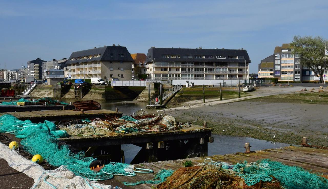 Appartement Spacieux Avec Balcon - A 50M De La Plage Courseulles-sur-Mer Exterior foto