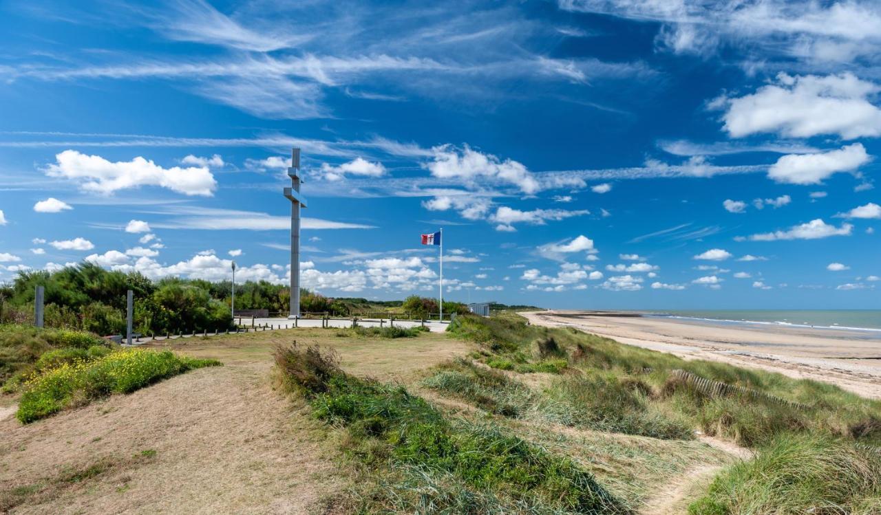 Appartement Spacieux Avec Balcon - A 50M De La Plage Courseulles-sur-Mer Exterior foto